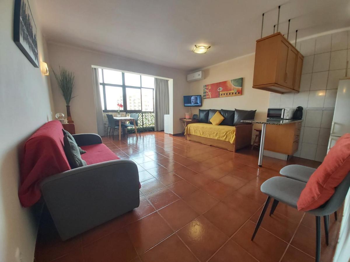Great 1Bed Flat - Praia Da Rocha - Wi-Fi - Parking Portimão Kültér fotó